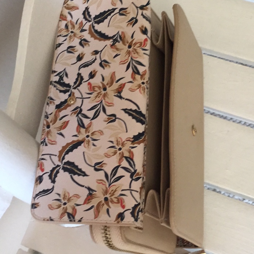 🛍️SOLD Spartina Crossbody Purse Wallet Handbag  Like New Cream Tan - Picture 7 of 16